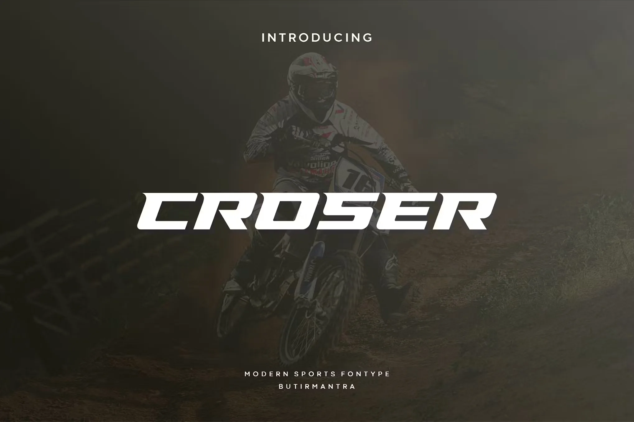 Croser Font